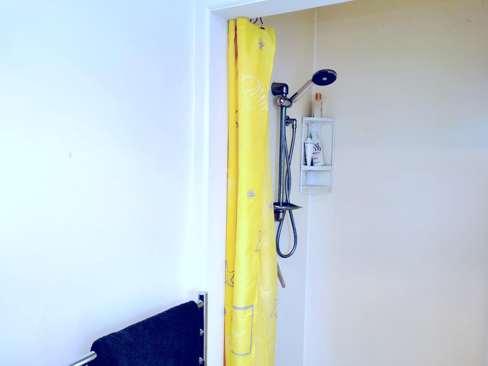 Separate Entry Guest Room With Private Bathroom In Forrest Hill أوكلاند المظهر الخارجي الصورة